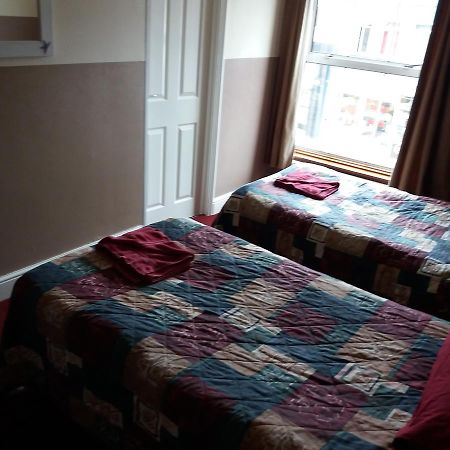 Bed and Breakfast The Crouch Oak Addlestone Exteriér fotografie