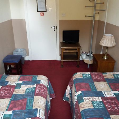 Bed and Breakfast The Crouch Oak Addlestone Exteriér fotografie