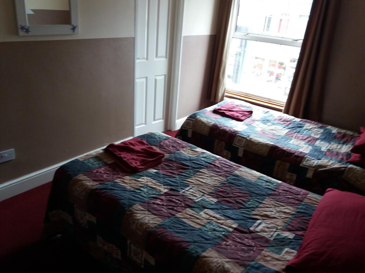 Bed and Breakfast The Crouch Oak Addlestone Exteriér fotografie